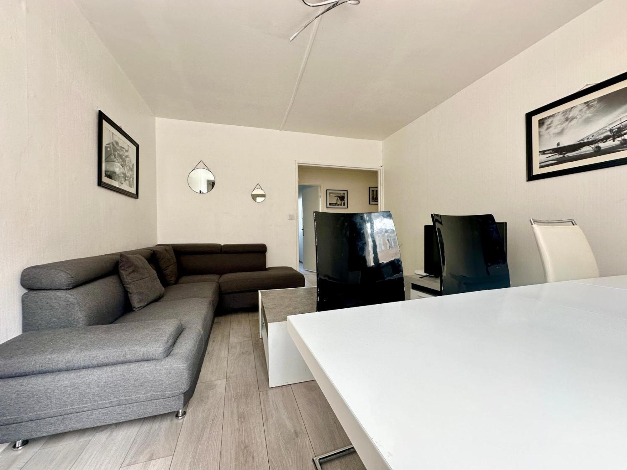 Le Montjovis, Spacieux Et Lumineux Avec Garage 里摩日 外观 照片